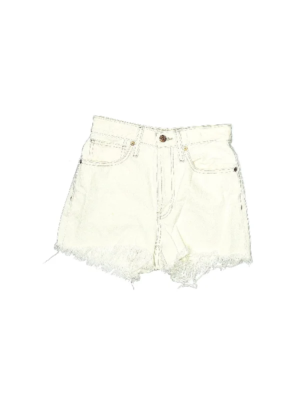 Plus Size Women's Denim Cut - off Shorts with Frayed Edges for a Casual and Laid - Back VibeHigh-Rise Denim Shorts in Light Wash