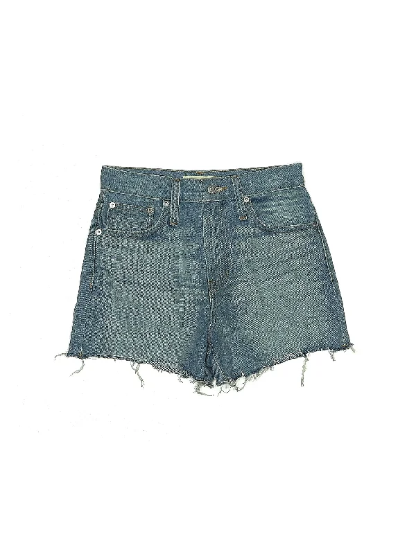 Women's Sequined Party Shorts in Gold for a Glamorous Night OutLow-Rise Denim Shorts in Light Wash