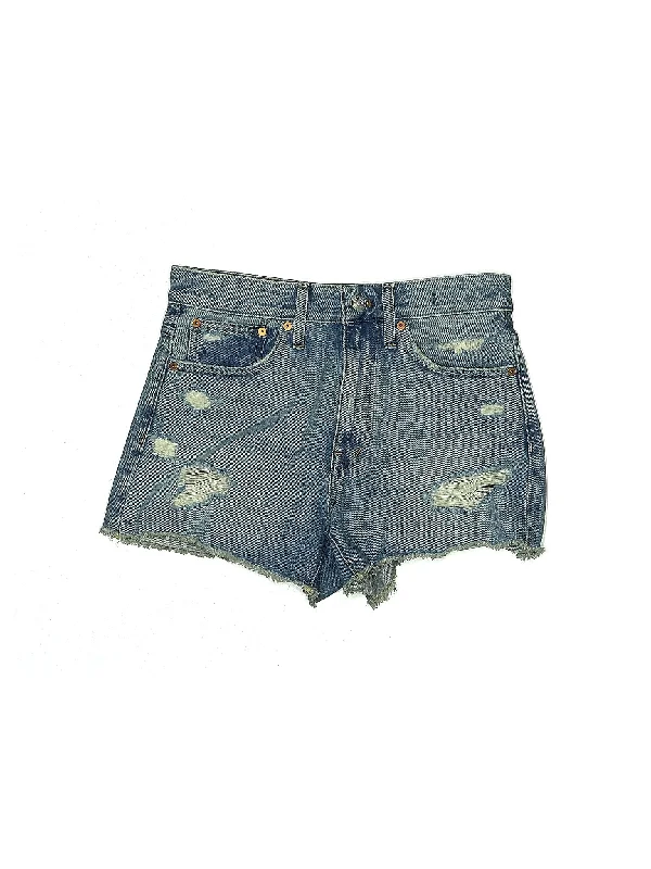 Women's High - Rise Paperbag Waist Shorts in Khaki for a Stylish and Comfortable LookLow-Rise Denim Shorts in Light Wash