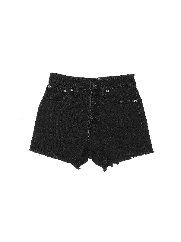 Plus Size Women's Denim Cut - off Shorts with Frayed Edges for a Casual and Laid - Back VibeLow-Rise Denim Shorts in Medium Wash