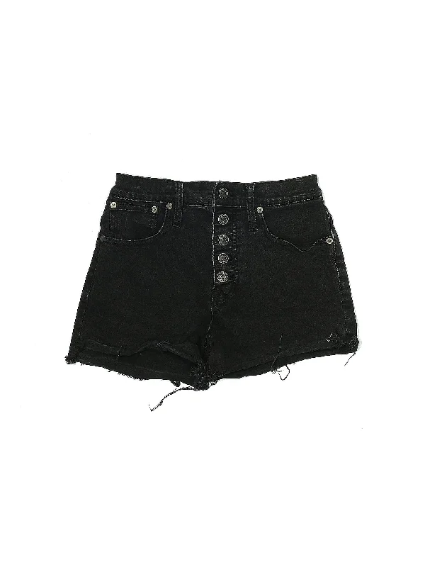 Plus Size Women's Elastic Waistband Linen Shorts in Navy Blue for a Comfortable Everyday OptionMid-Rise Denim Shorts in Dark Wash