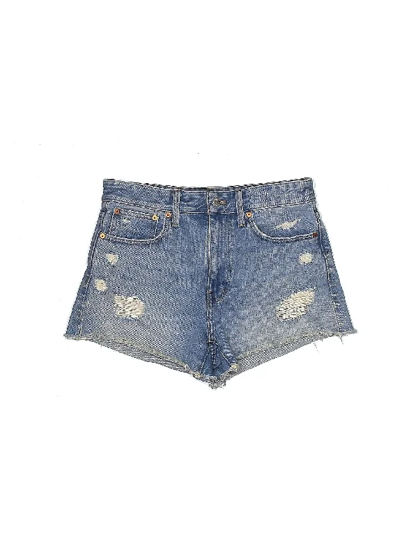 Plus Size Women's Stretch Denim Shorts with Belt Loops in Medium Wash for a Versatile FitMid-Rise Denim Shorts in Light Wash