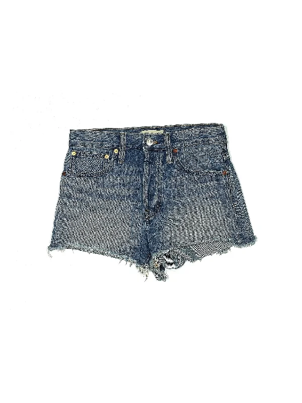 Plus Size Women's Stretch Denim Shorts with Belt Loops in Medium Wash for a Versatile FitMid-Rise Denim Shorts in Light Wash