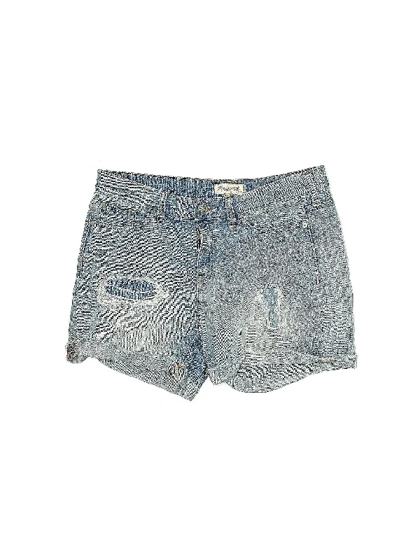 Women's Printed Animal Print Shorts in Brown and Black for a Bold and Fashion - Forward AppearanceMid-Rise Denim Shorts in Light Wash