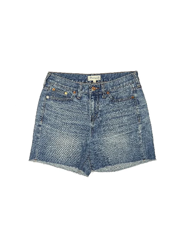 Women's Sequined Party Shorts in Gold for a Glamorous Night OutMid-Rise Denim Shorts in Light Wash