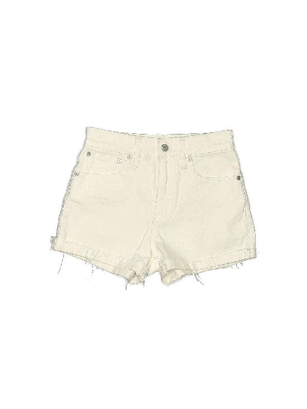 Plus Size Women's Denim Cut - off Shorts with Frayed Edges for a Casual and Laid - Back VibeMid-Rise Denim Shorts in Light Wash