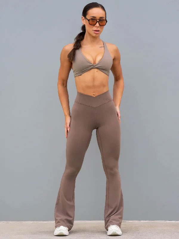 Plus Size Women's Embroidered Tight Trousers in White for a Feminine and Elegant StyleNKD Cross Over Flared Leggings - Taupe