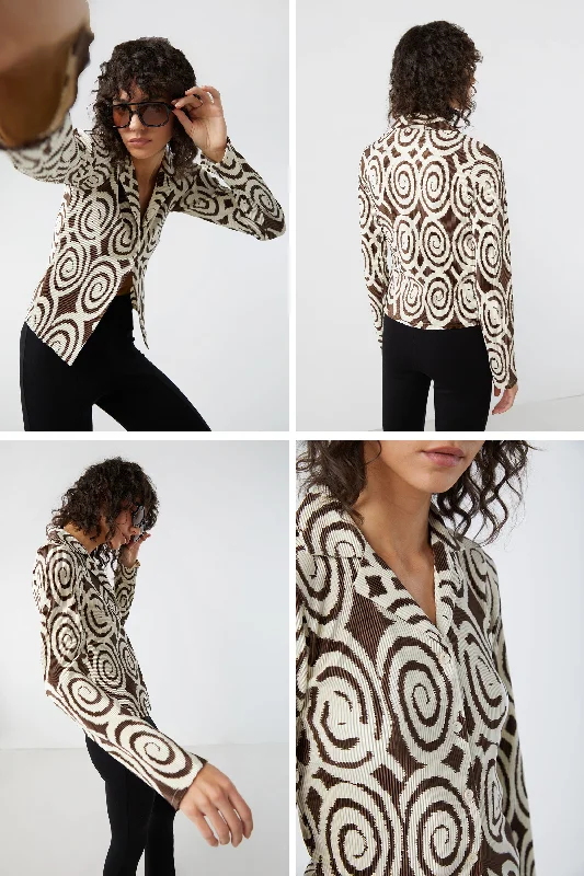 long length women cardigan with side slitsPLEATED PRINT BUTTON UP SHIRT