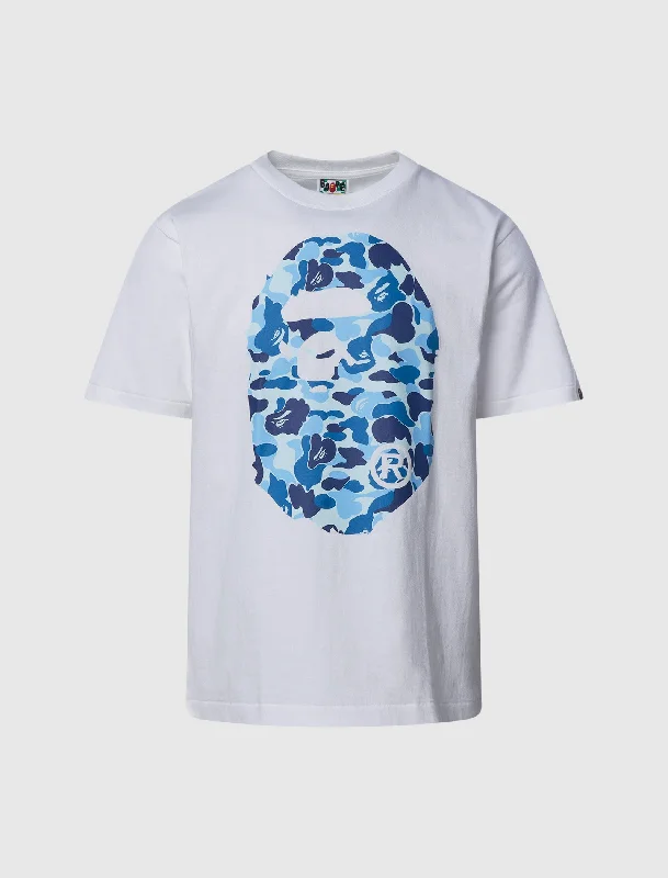 Distressed Women T Shirt with a Laid - Back AestheticBIG APE HEAD TEE