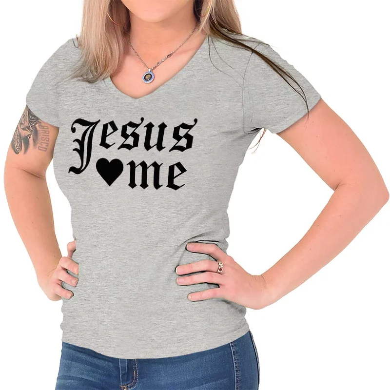 Graphic Print Women T Shirt for a Trendy StatementJesus Hearts Me Junior Fit V-Neck T-Shirt