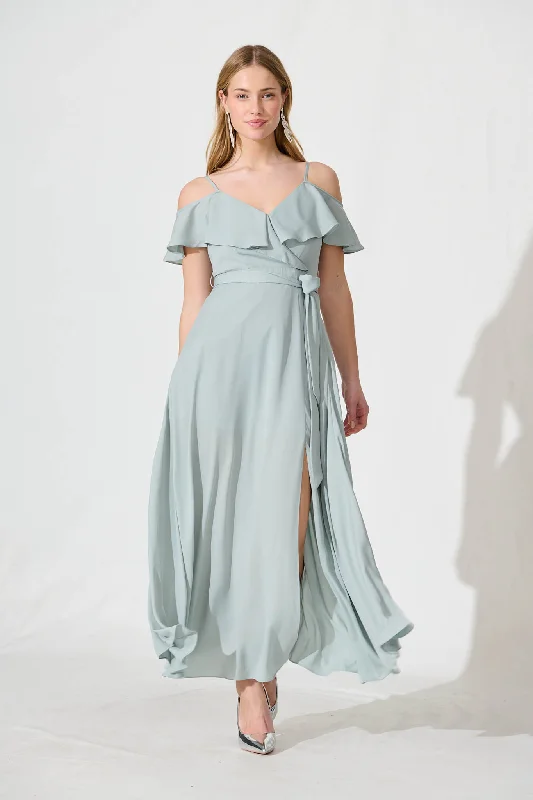 Off - the - Shoulder Women Dress for a Romantic and Feminine LookMarit Maxi Dress In Sage Green