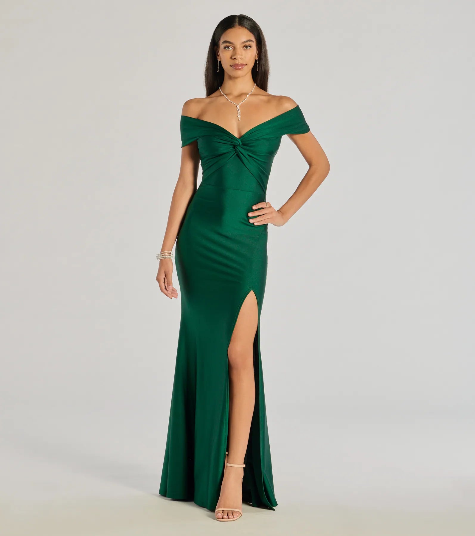 Mermaid - Style Women Dress with a Fitted Silhouette for Special OccasionsSteff Off-The-Shoulder Mermaid Slit Formal Dress