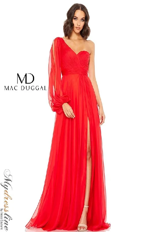 Pleated Women Dress with a Timeless and Elegant TextureMac Duggal 67810