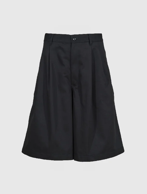 Bermuda Women Shorts for a Classic and Sophisticated LookWOVEN SHORTS